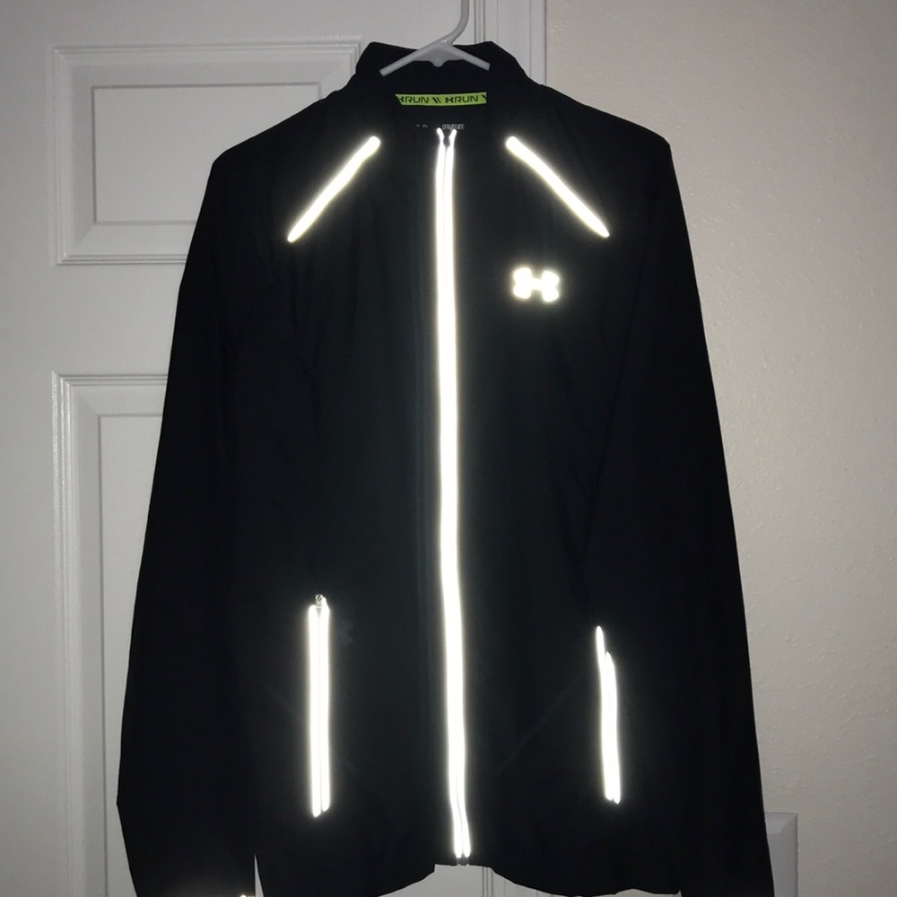 Under armour windbreaker